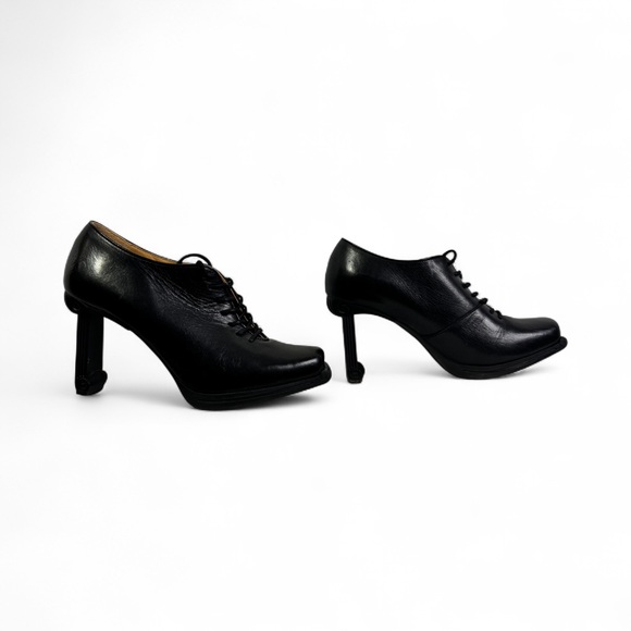 JOHN FLUEVOG BLACK LEATHER OXFORD HEEL BOOTS SIZE 9 WOMENS - Picture 12 of 12